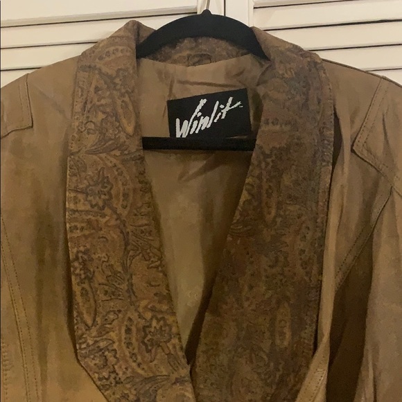 Leather jacket - Picture 3 of 3